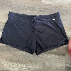 ZeroXposur black swim shorts, xl